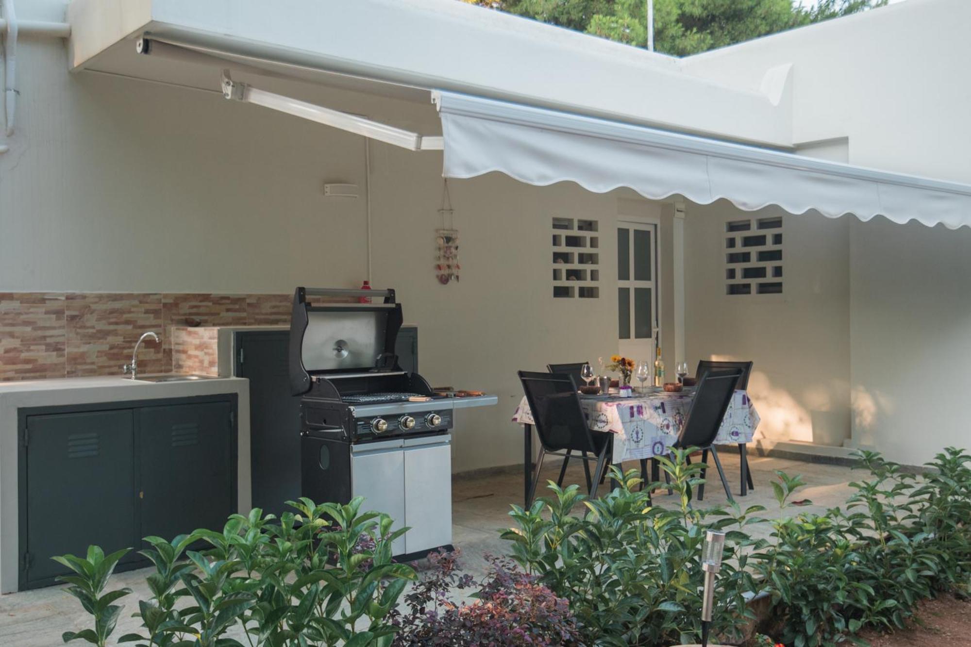 Sea Zen Guesthouse ราฟีนา ภายนอก รูปภาพ